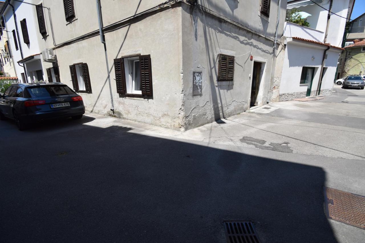 Apartment Adem Koper Exterior photo